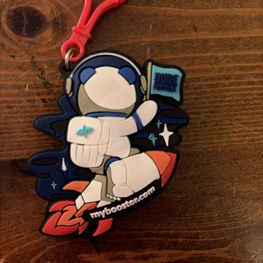2 DUDE PERFECT KEY CHAINS WHEEL‎ UNFORTUNATE ASTRONAUT BEAR